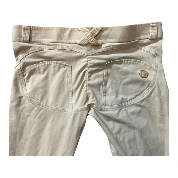 Freddy WR.UP Low-Rise 7/8 Length Pants - Size S, Light Beige - Picture 4 of 11